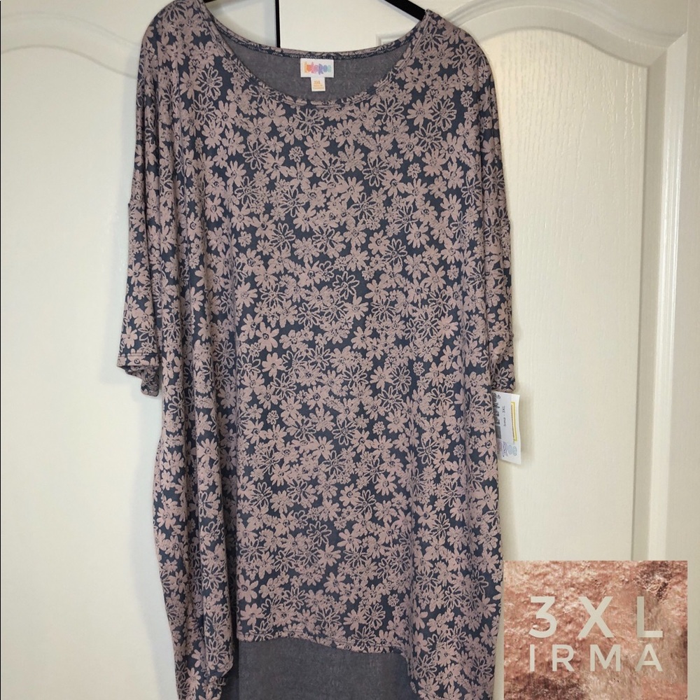 🌸NWT LuLaRoe Irma Tunic🌸